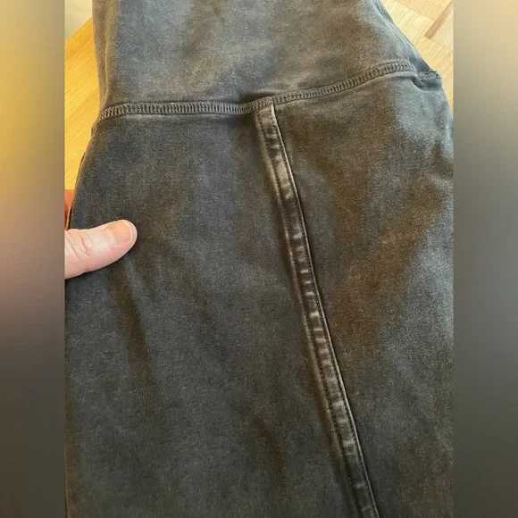 BNWT Aerie Offline OG 7/8 Front Seam High Waisted Legging in True Black - Picture 10 of 10